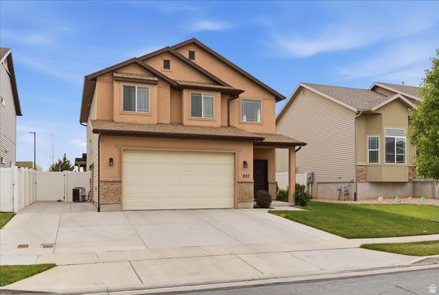 937 FARNHAM DR, North Salt Lake, UT 84054