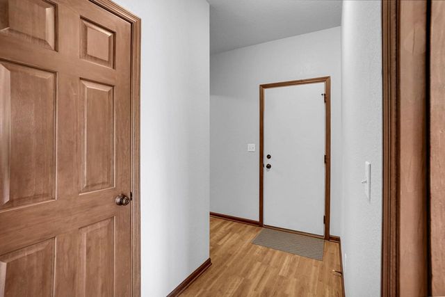 W348N5840 Snapdragon COURT, Oconomowoc, WI 53066