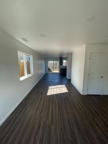 531 Jason Drive, Turlock, CA 95380