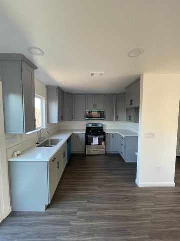 531 Jason Drive, Turlock, CA 95380