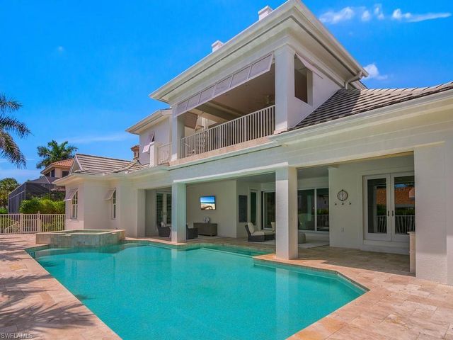 580 15th AVE S, Naples, FL 34102