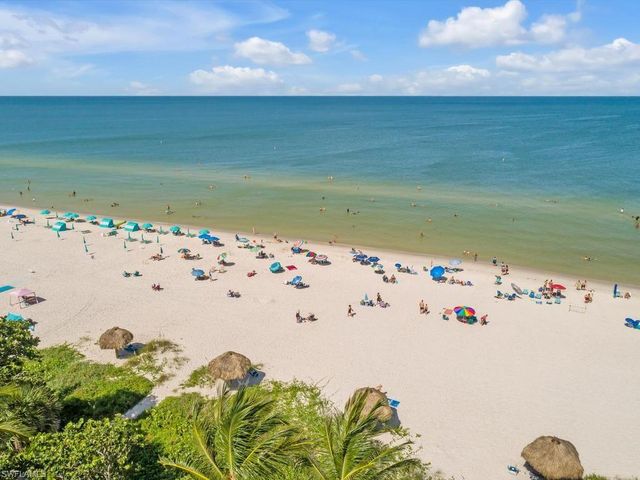 580 15th AVE S, Naples, FL 34102