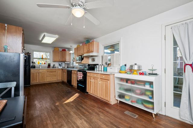 104 Center Court, Berea, KY 40403