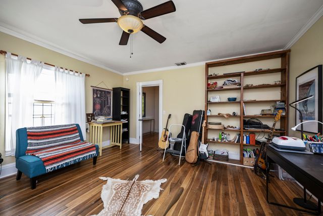 104 Center Court, Berea, KY 40403