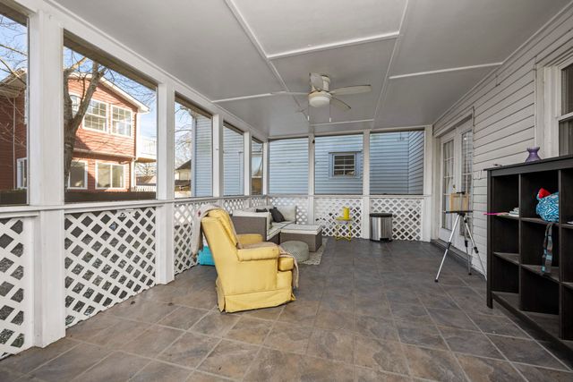 104 Center Court, Berea, KY 40403