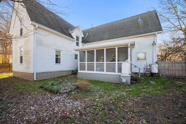 104 Center Court, Berea, KY 40403