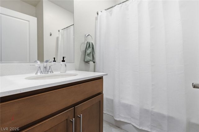 10170 Canyon Mantle Street, Las Vegas, NV 89166