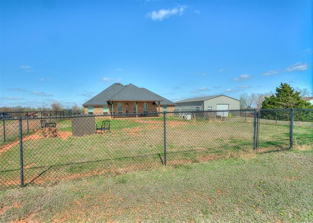 2265 County Road 1258 Road, Blanchard, OK 73010