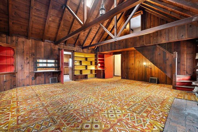 735 Renshaw Avenue, Clawson, MI 48017