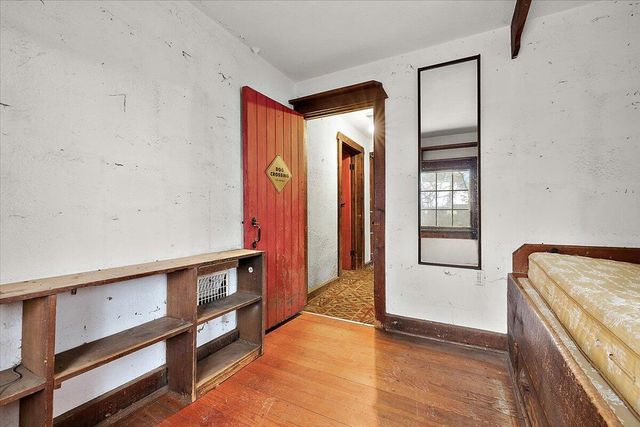 735 Renshaw Avenue, Clawson, MI 48017