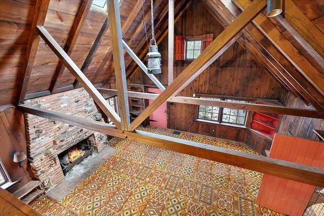 735 Renshaw Avenue, Clawson, MI 48017