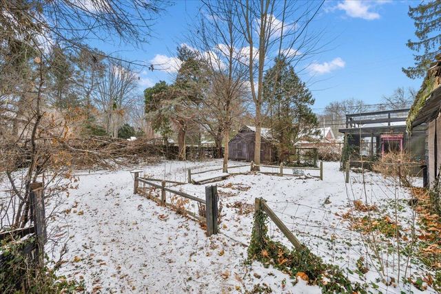 735 Renshaw Avenue, Clawson, MI 48017