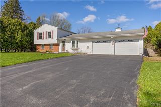 202 Resseguie Drive, Van Buren, NY 13209
