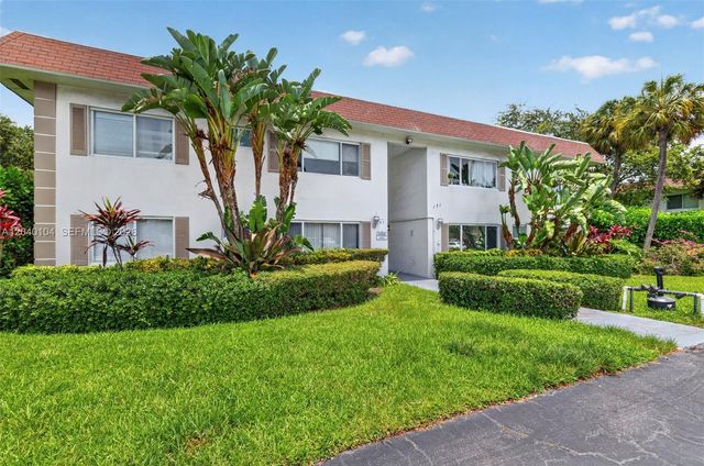 151 SE 6th Ave 16, Pompano Beach, FL 33060