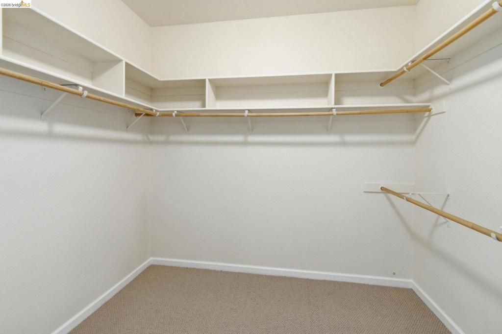 Image 26 of property listing at 1050 Overland Place, Vacaville, CA 95687