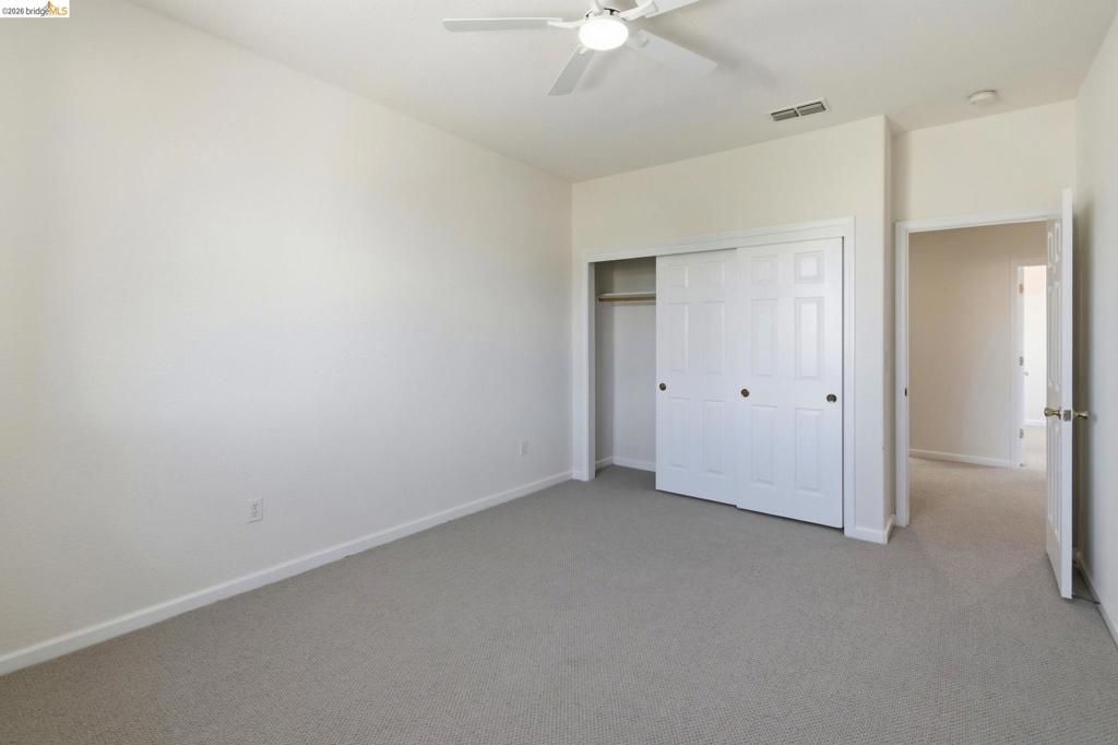 Image 33 of property listing at 1050 Overland Place, Vacaville, CA 95687