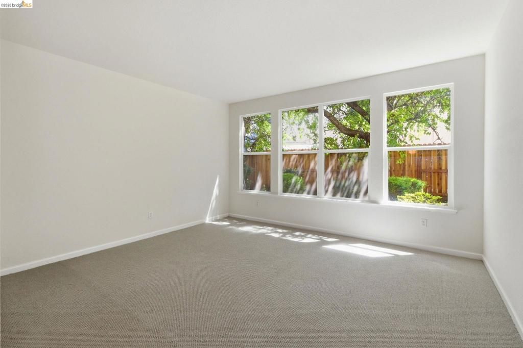 Image 36 of property listing at 1050 Overland Place, Vacaville, CA 95687