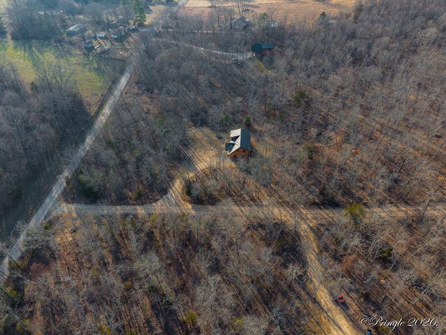 8969 Private Road 8209, West Plains, MO 65775