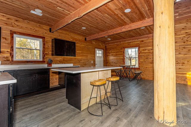 8969 Private Road 8209, West Plains, MO 65775