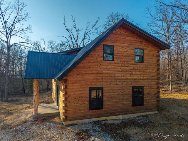 8969 Private Road 8209, West Plains, MO 65775