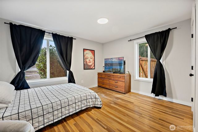 2949 S Bay Road NE, Olympia, WA 98506