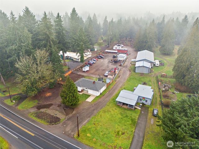 2949 S Bay Road NE, Olympia, WA 98506