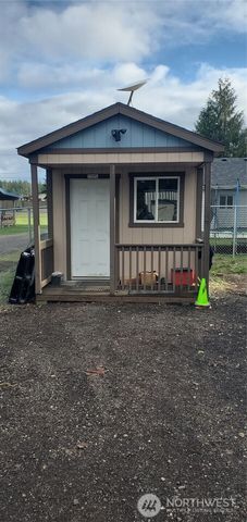 2949 S Bay Road NE, Olympia, WA 98506