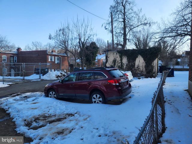 1107 48TH PL NE, Washington, DC 20019