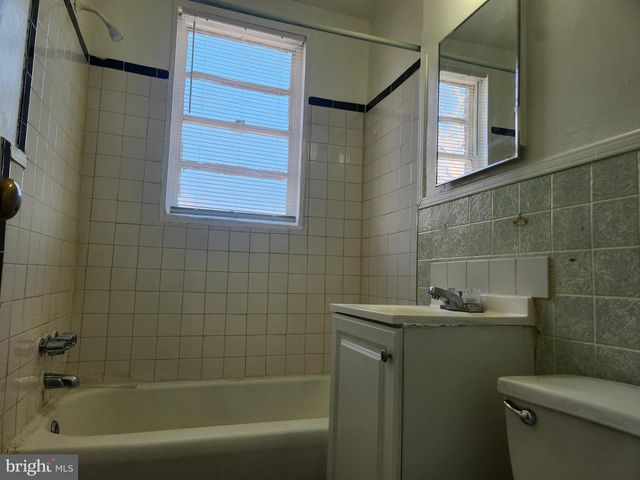 1107 48TH PL NE, Washington, DC 20019