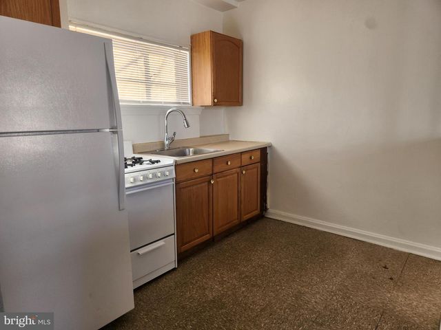 1107 48TH PL NE, Washington, DC 20019