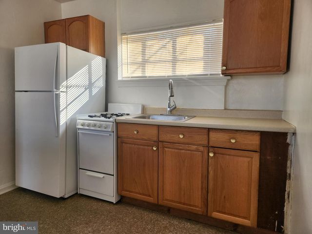 1107 48TH PL NE, Washington, DC 20019