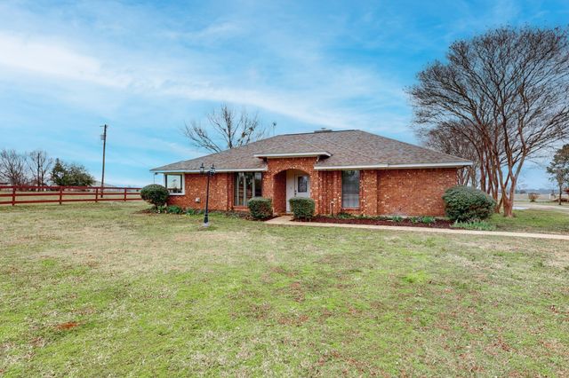1401 Vz County Road 3411, Wills Point, TX 75169