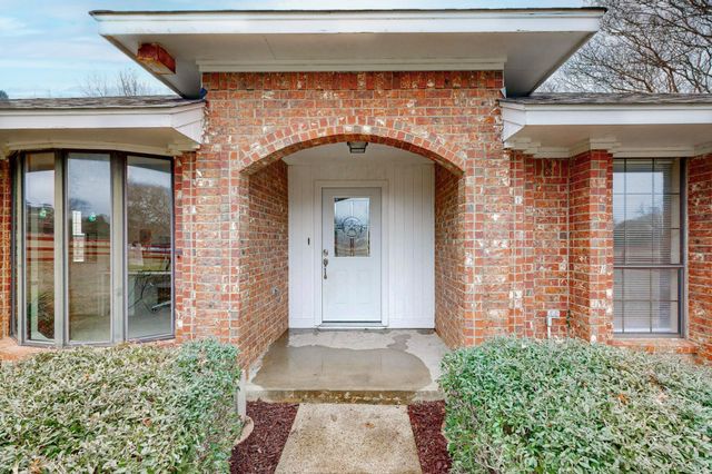 1401 Vz County Road 3411, Wills Point, TX 75169
