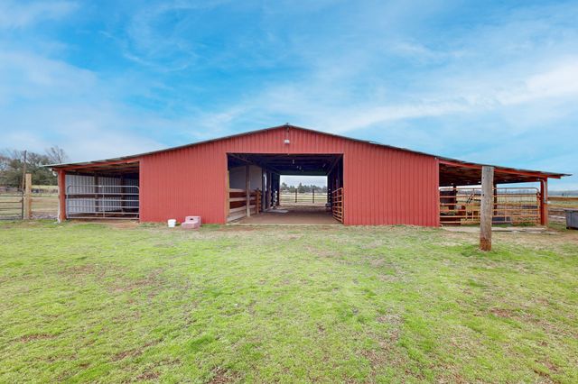1401 Vz County Road 3411, Wills Point, TX 75169