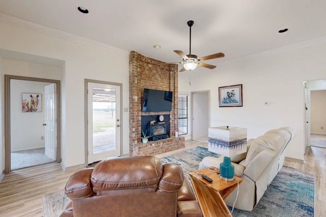 1401 Vz County Road 3411, Wills Point, TX 75169