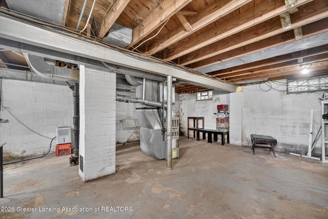 925 Holten Street, Lansing, MI 48915