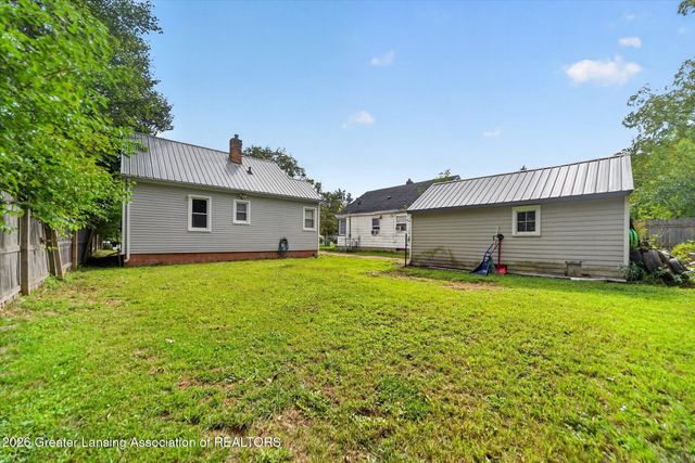 925 Holten Street, Lansing, MI 48915