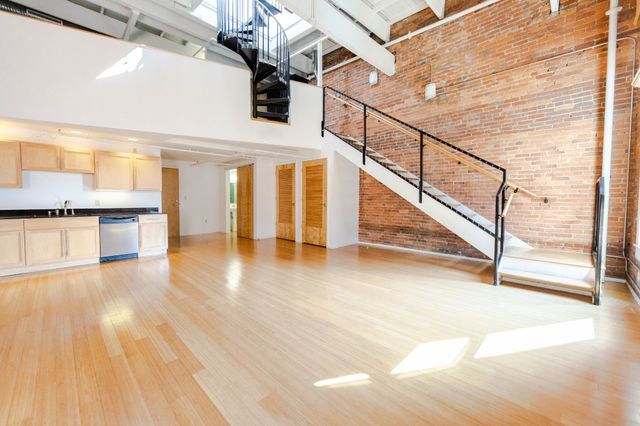 305 Church St Apt 306, Nashville, TN 37201