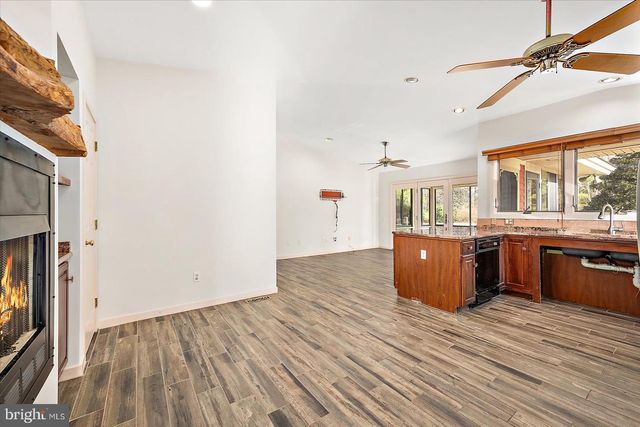 8814 HUNTING HOUND RD, Berlin, MD 21811