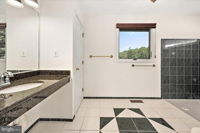 8814 HUNTING HOUND RD, Berlin, MD 21811