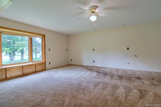 8695 Stout Avenue, Grosse Ile Township, MI 48138