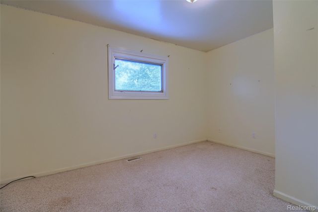 8695 Stout Avenue, Grosse Ile Township, MI 48138