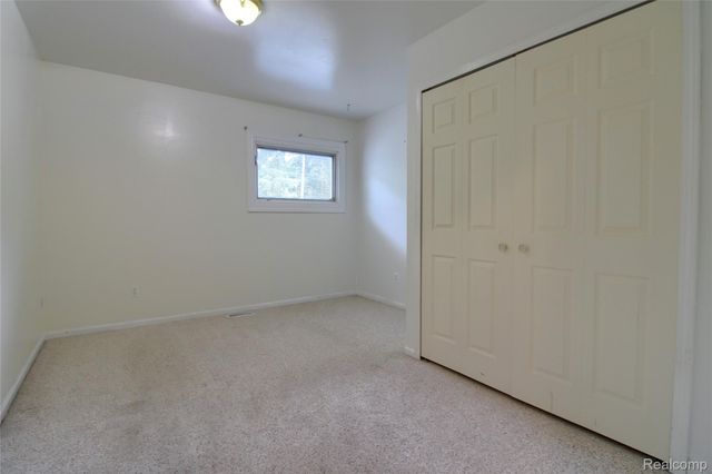 8695 Stout Avenue, Grosse Ile Township, MI 48138