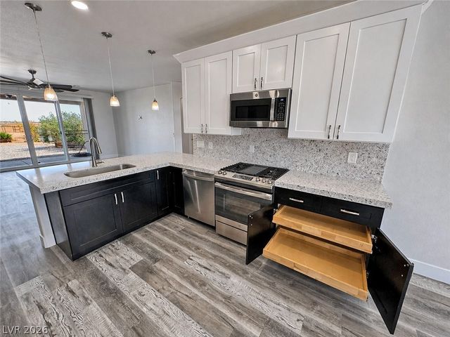 3531 South Big Sky Way, Pahrump, NV 89048