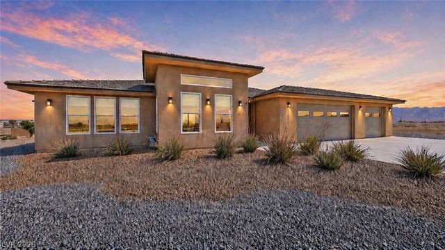 3531 South Big Sky Way, Pahrump, NV 89048