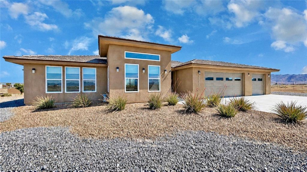 3531 South Big Sky Way, Pahrump, NV 89048