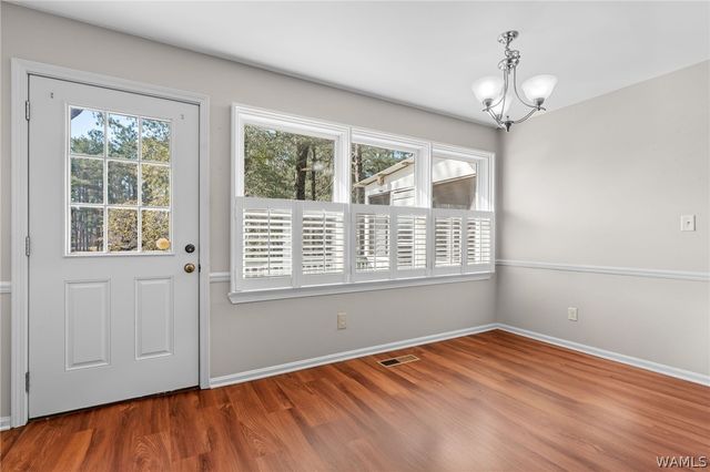 905 Lakeside, Northport, AL 35473