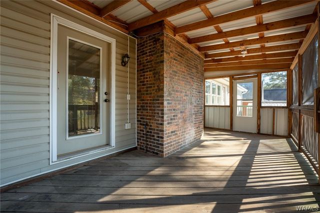 905 Lakeside, Northport, AL 35473