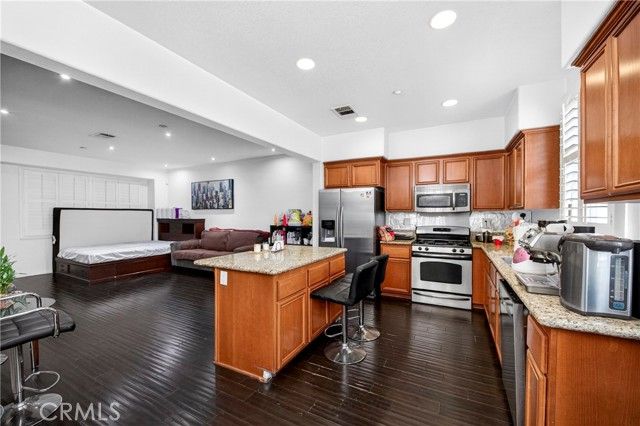 1973 Annandale, Pomona, CA 91767