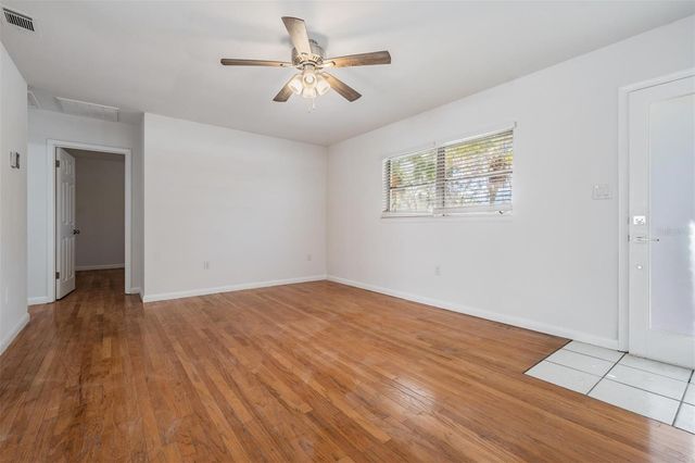 3219 W OBISPO STREET B, Tampa, FL 33629